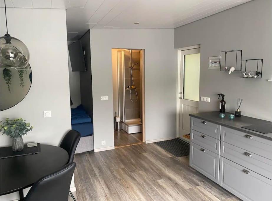 Cosy Lakeview Cabin 45 Minutes From Reykjavik Mosfellsbaer Exterior foto